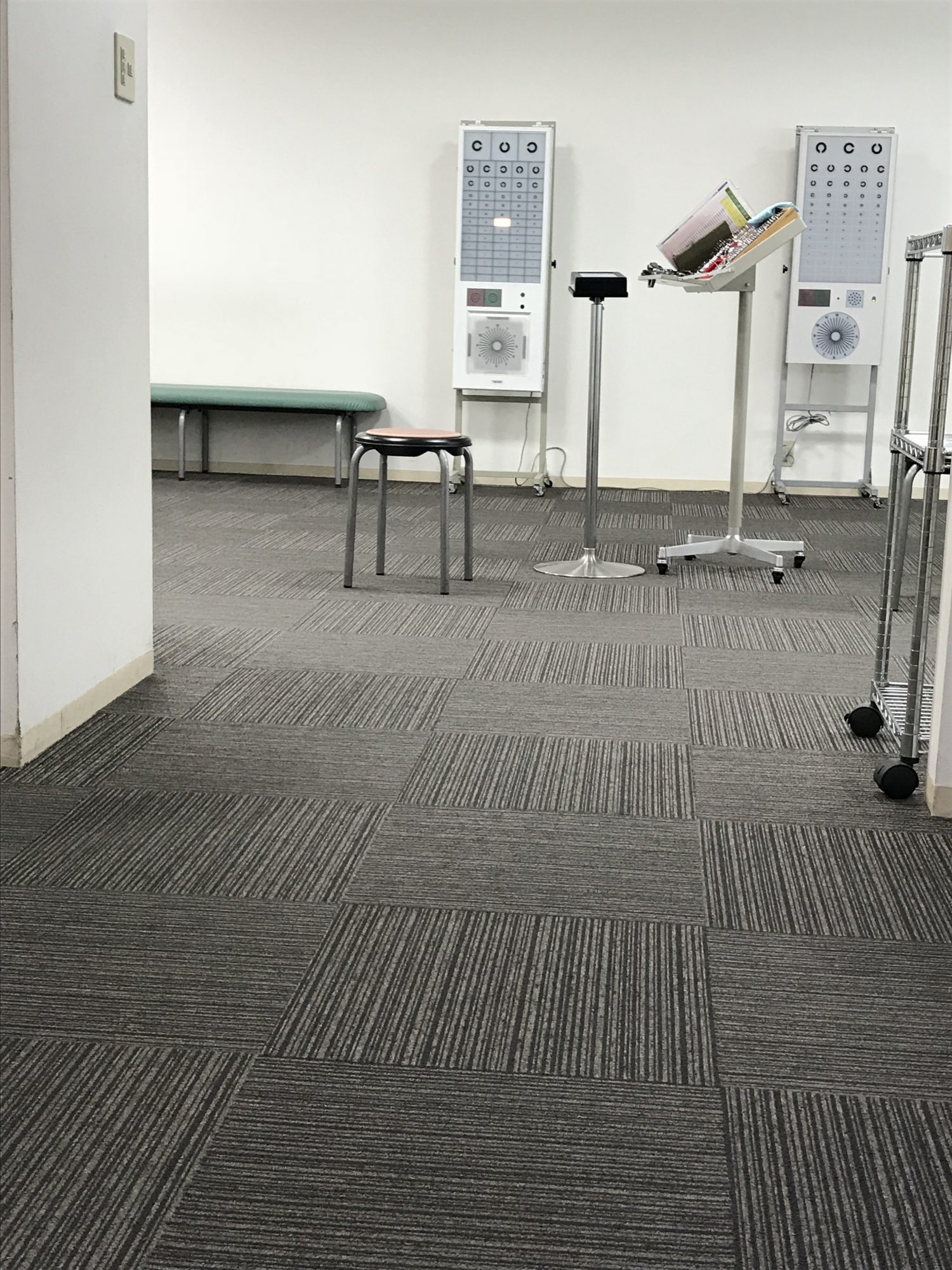 遠近両用コンタクトレンズの限界